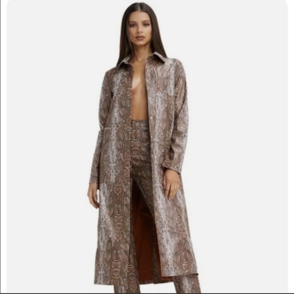 I.AM.GIA Jackets & Blazers - I.Am.Gia Snakeskin Print Coat Size XXS (0-2)